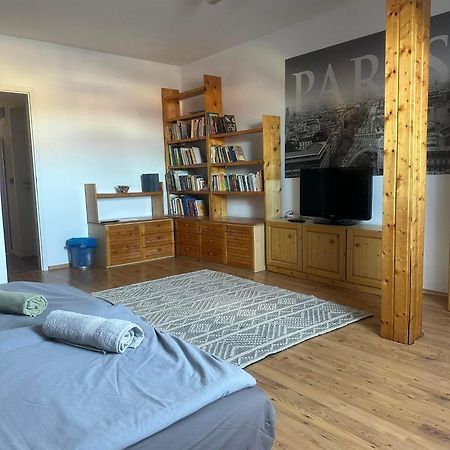 Hotello Apartmanház és Panzió Zalaegerszeg Esterno foto