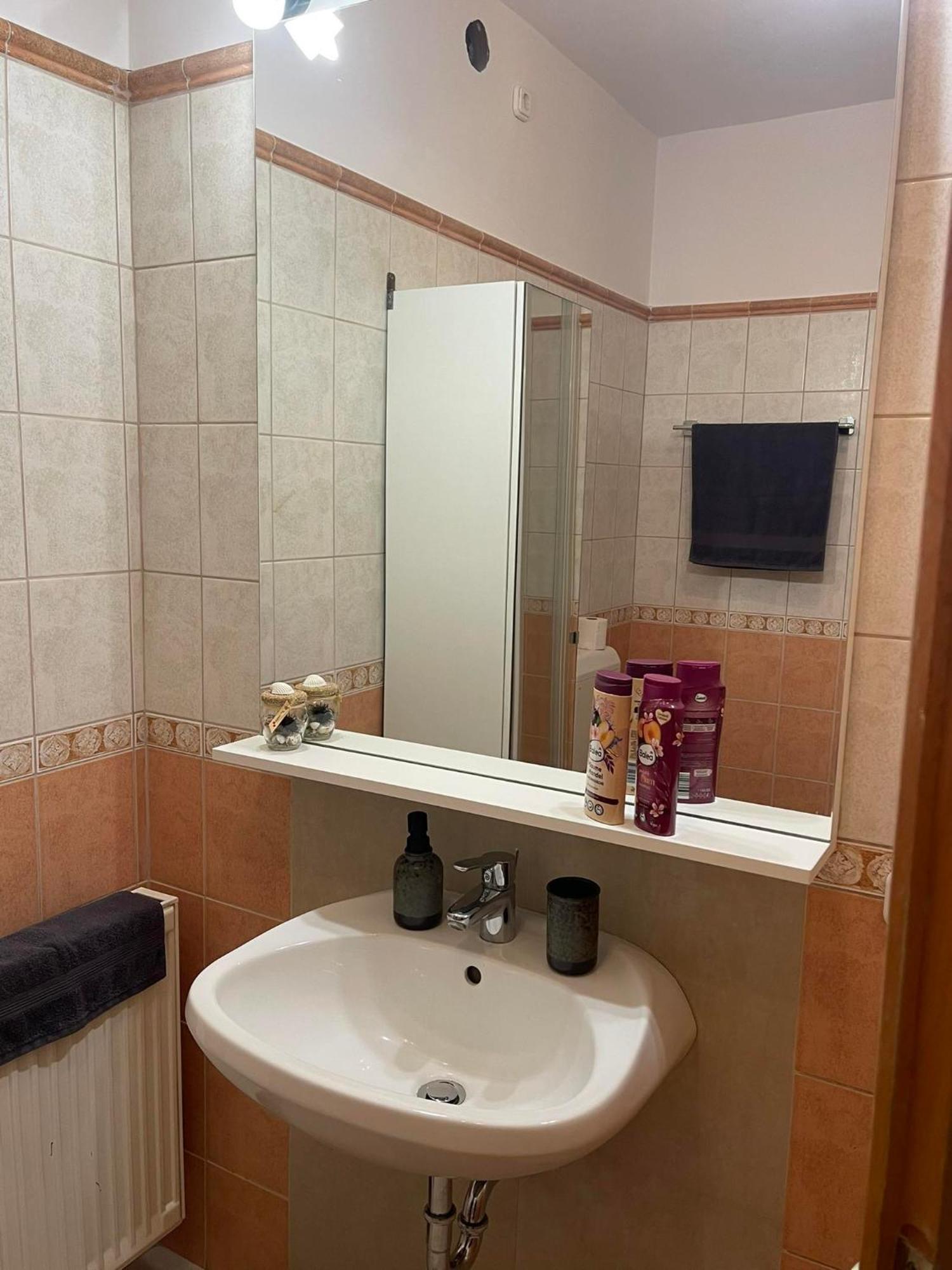 Hotello Apartmanház és Panzió Zalaegerszeg Esterno foto
