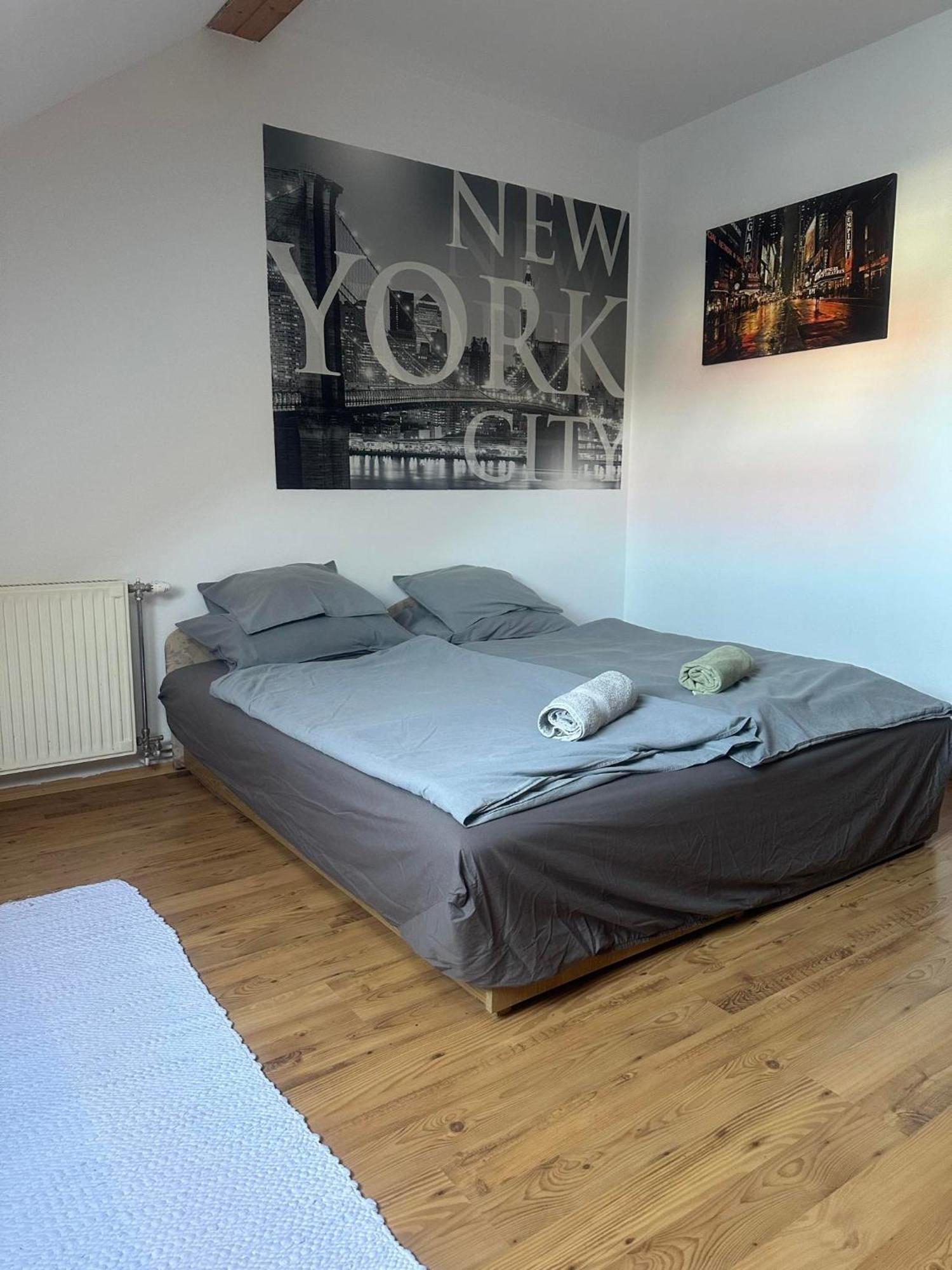 Hotello Apartmanház és Panzió Zalaegerszeg Esterno foto
